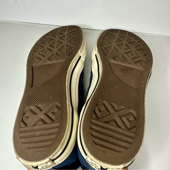 🥂SOLD🥂Converse Chuck Taylor Blue Suede Maize Detail Custom Sneakers, 10 - Picture 8 of 14